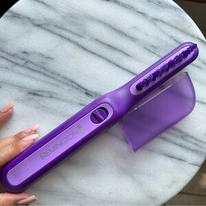 Remington detangling brush